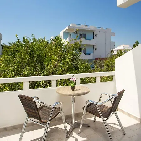 Marieta-giannis Guest house Faliraki