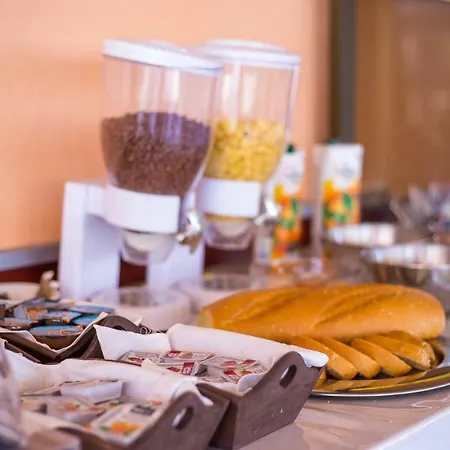 Marieta-giannis Guest house 3*