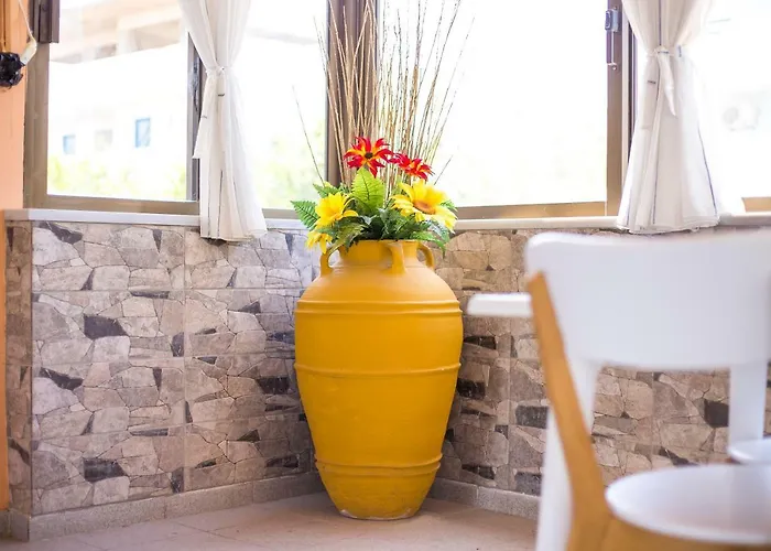 Marieta-giannis 3* ファリラキ