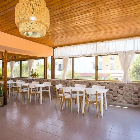 Marieta-giannis Faliraki